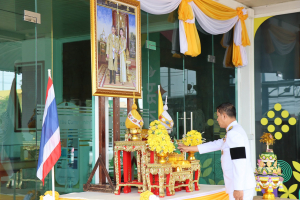  ด้วยความจงรักภักดีและภาคภูมิใจสูงสุด! มรภ.นครราชสีมา ส่งมอบพุ่มดอกบัวพระราชทาน ถวายสักการะต้นพระศรีมหาโพธิทศมราชบพิตร เนื่องในวันวิสาขบูชา ๒๕๖๙ 